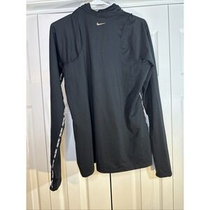 Nike Women's Pro Warm DriFit Long Sleeve Base Layer Size XL Black W/Gold Swish